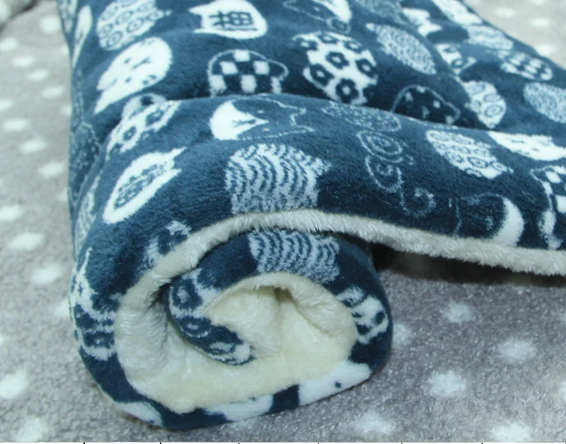 Flannel Pet Bed Mat - Image 13